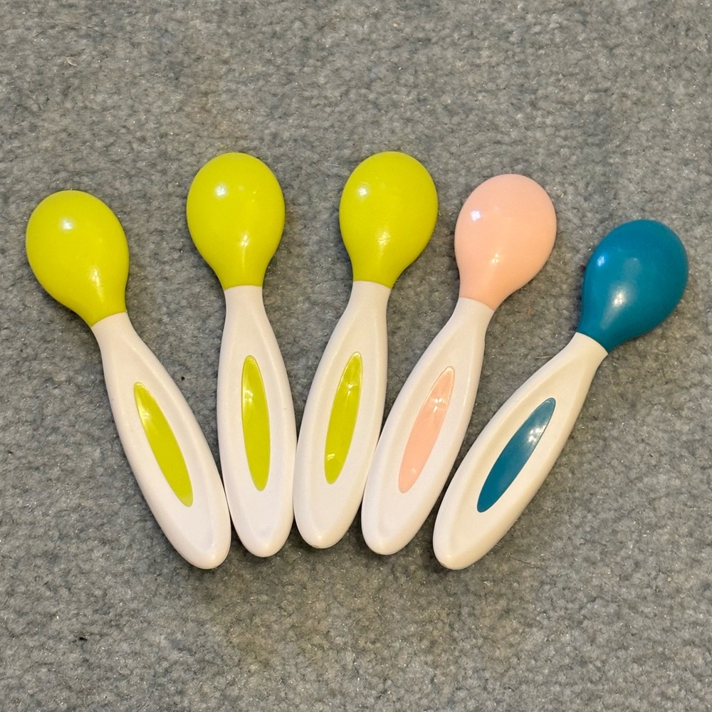 Beaba ergonomic toddler spoons - Picture 2 of 3